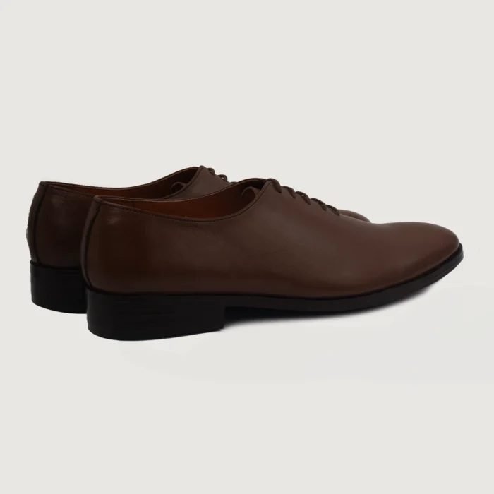 Director Wholecut Brown Leather Shoes