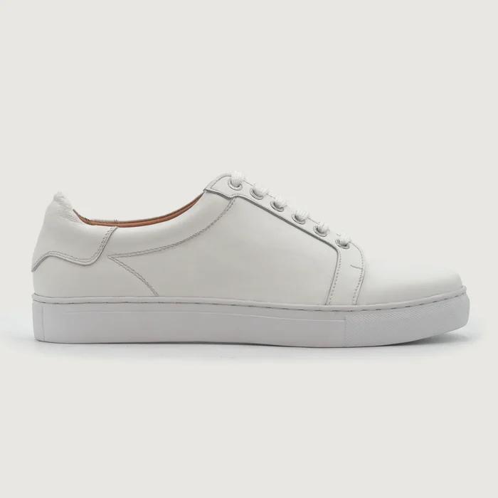 Carter Runn White Leather Sneakers