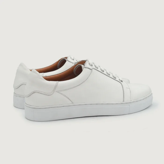 Carter Runn White Leather Sneakers