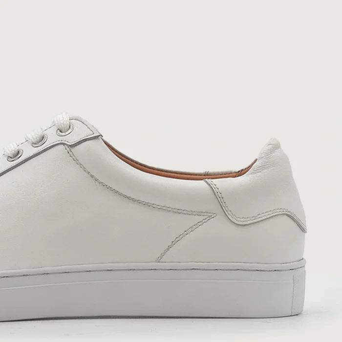 Carter Runn White Leather Sneakers