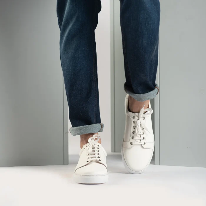 Carter Runn White Leather Sneakers