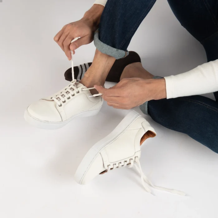 Carter Runn White Leather Sneakers