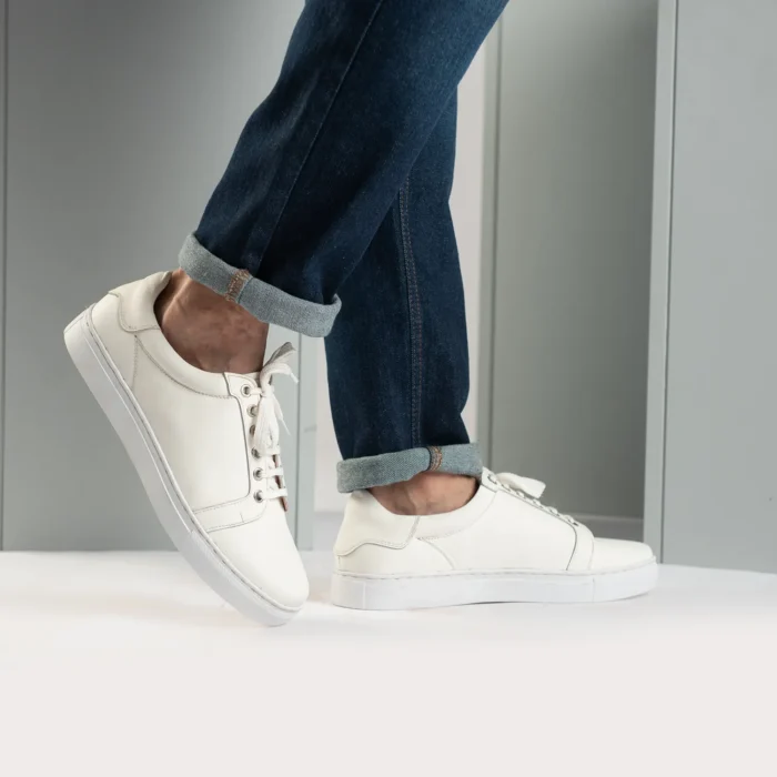 Carter Runn White Leather Sneakers