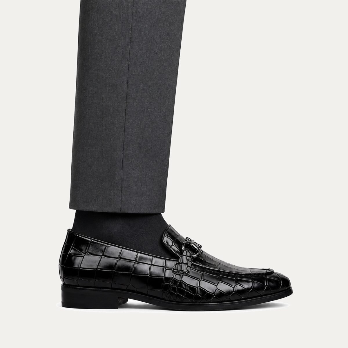 Heath - Men's Black Crocodile Printed Loafer